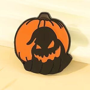 Oogie Boogie pumpkin enamel pin